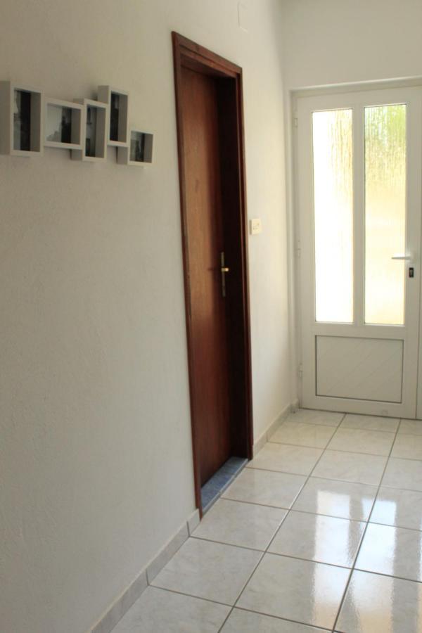 Apartments Kampor Damira Rab Town Extérieur photo