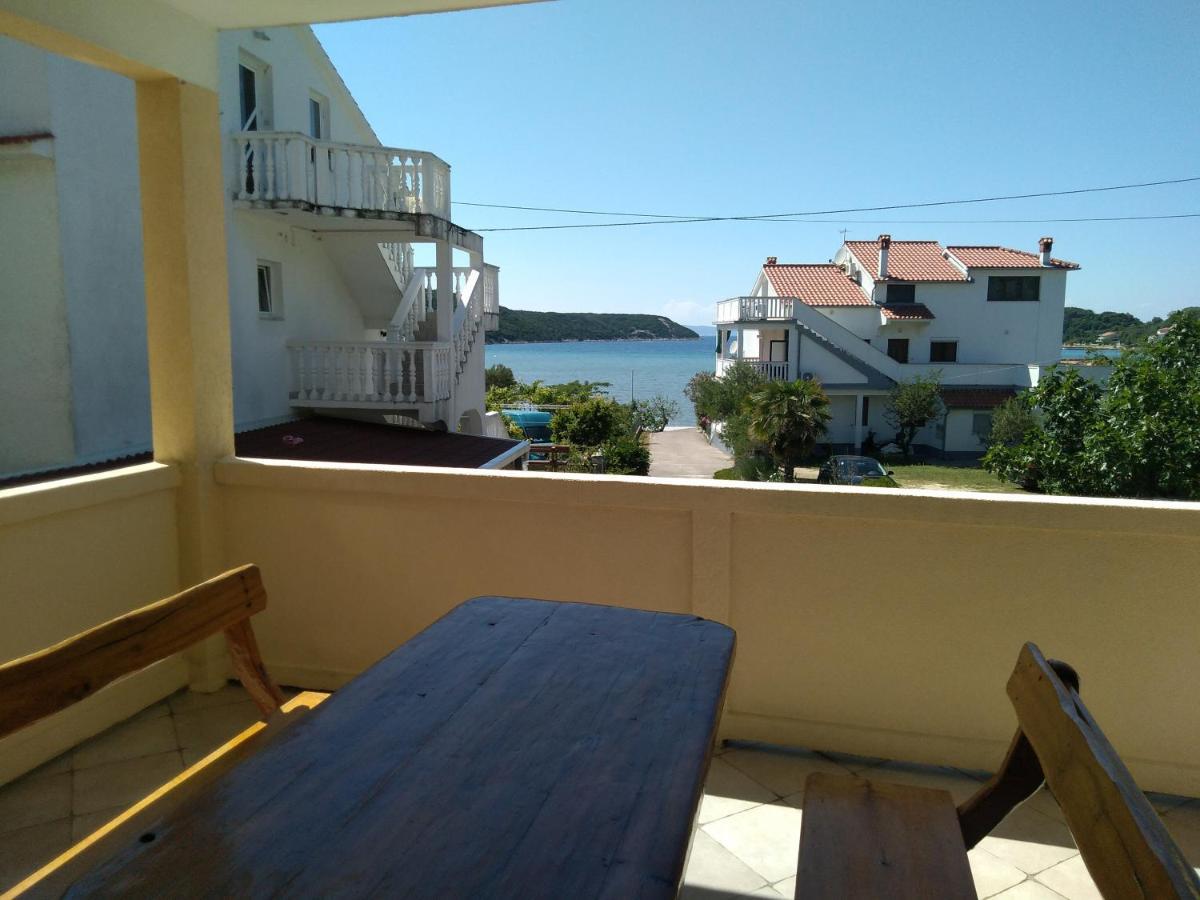 Apartments Kampor Damira Rab Town Extérieur photo